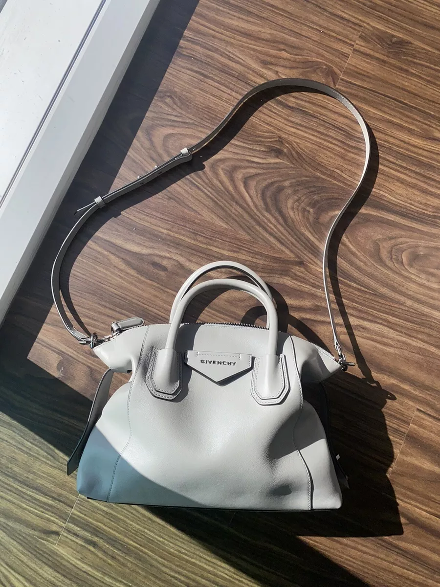 Givenchy Antigona Soft Medium Leather Bag