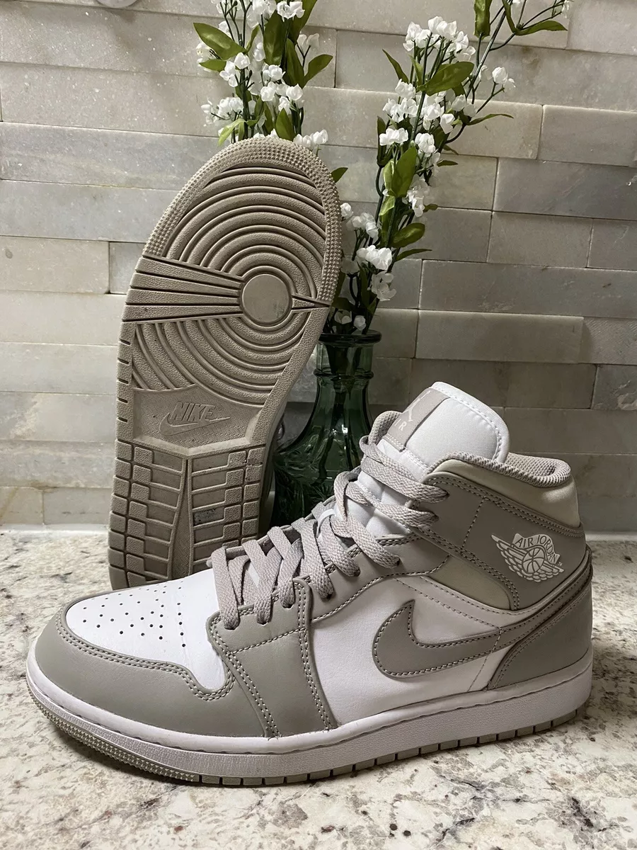 Nike Air Jordan 1 Mid College Grey Light Bone White Sneakers 554724-082  Size 9.5