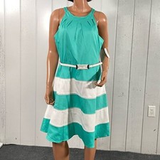 *NWT Dressbarn Women's Turquoise  & White Colorblock Fit & Flare Dress Sz 16
