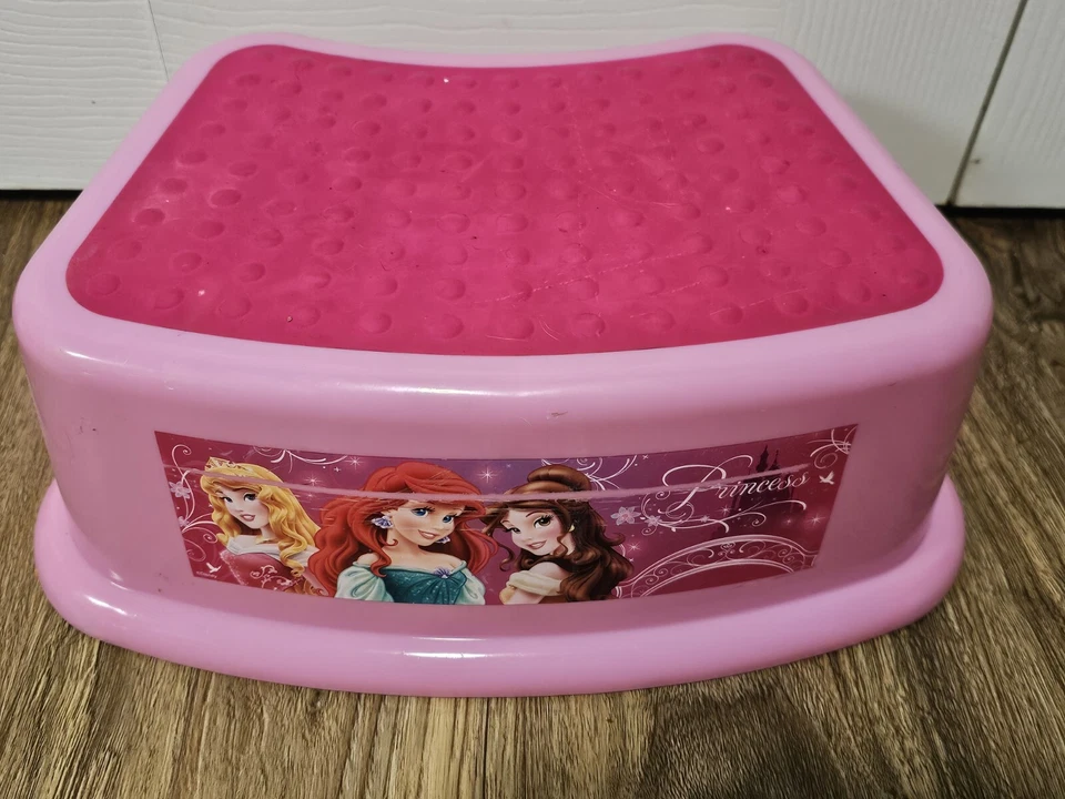 Disney Princess Toddler Step Stool, Pink - Image 2 of 2
