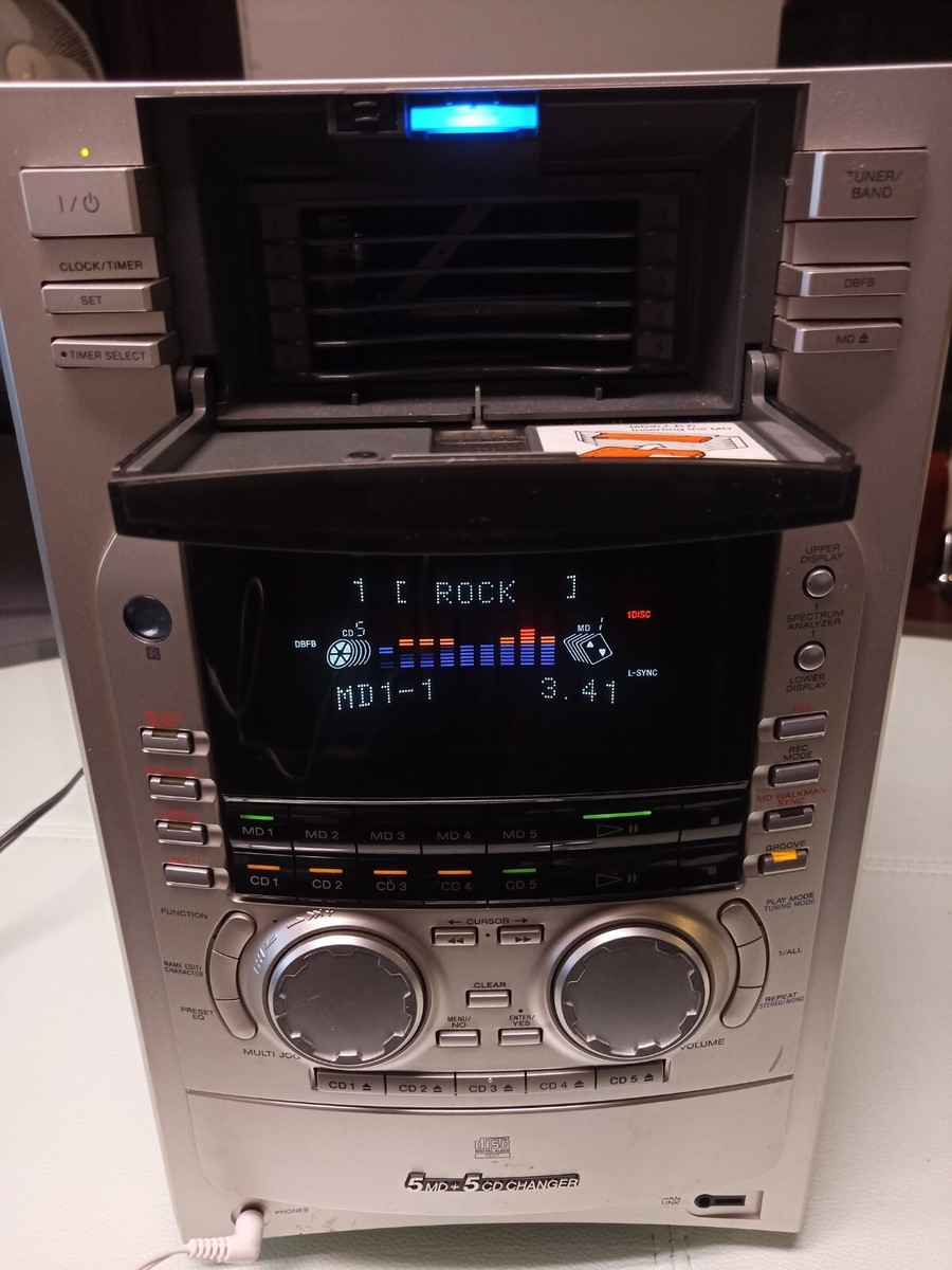 SONY DHC-MD555 - 5 MINIDISC, 5 CD CHANGER, AM/FM TUNER (MiniDisc
