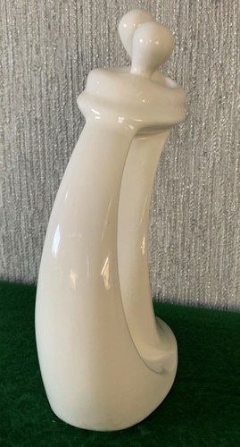 CIRCLE OF LOVE FIGURE CALLED LOVE ENESCO WHITE PERFECT - Picture 5 of 7