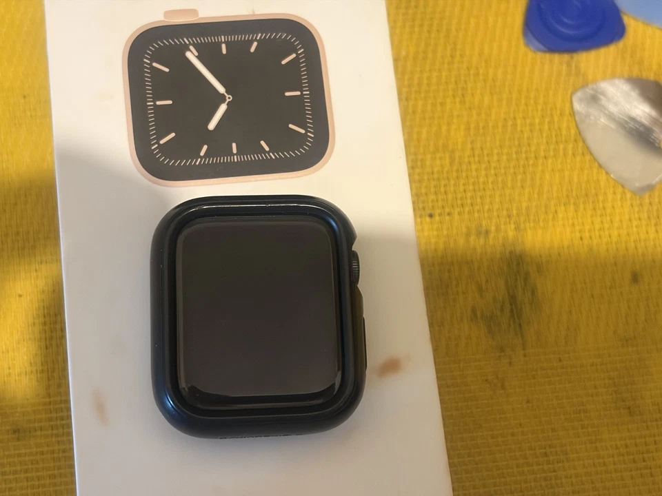Apple Watch Series 5, photo 1 sur 5