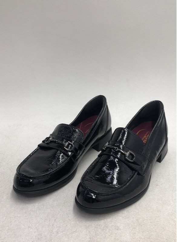 Munro Iriana Black Crinkle Patent Leather Bit Loafer Women's Size 8 M