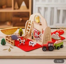 Wooden Farmhouse Playset with Soft Carry Case – Montessori Toy for Kids
