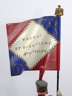 Figurine Guy Renaud – Porte-drapeau Général Armée Catholique, 1/32 Plomb Peint