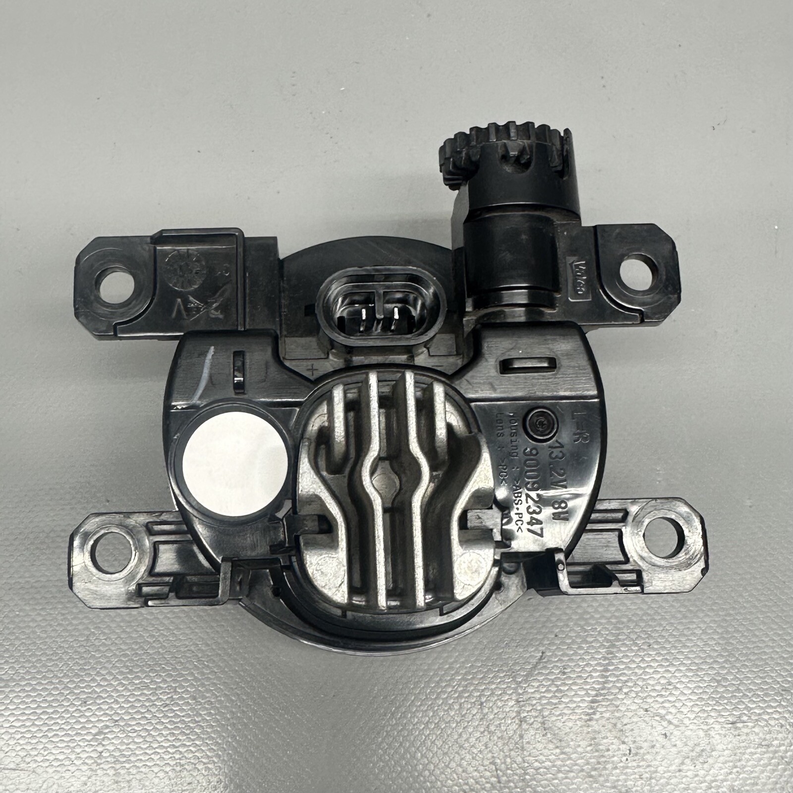 MASERATI LEVANTE FOG LIGHT LEFT RIGHT 2017 2018 2019 2020 OEM 670033497