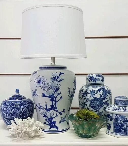Ceramic top floral lamp