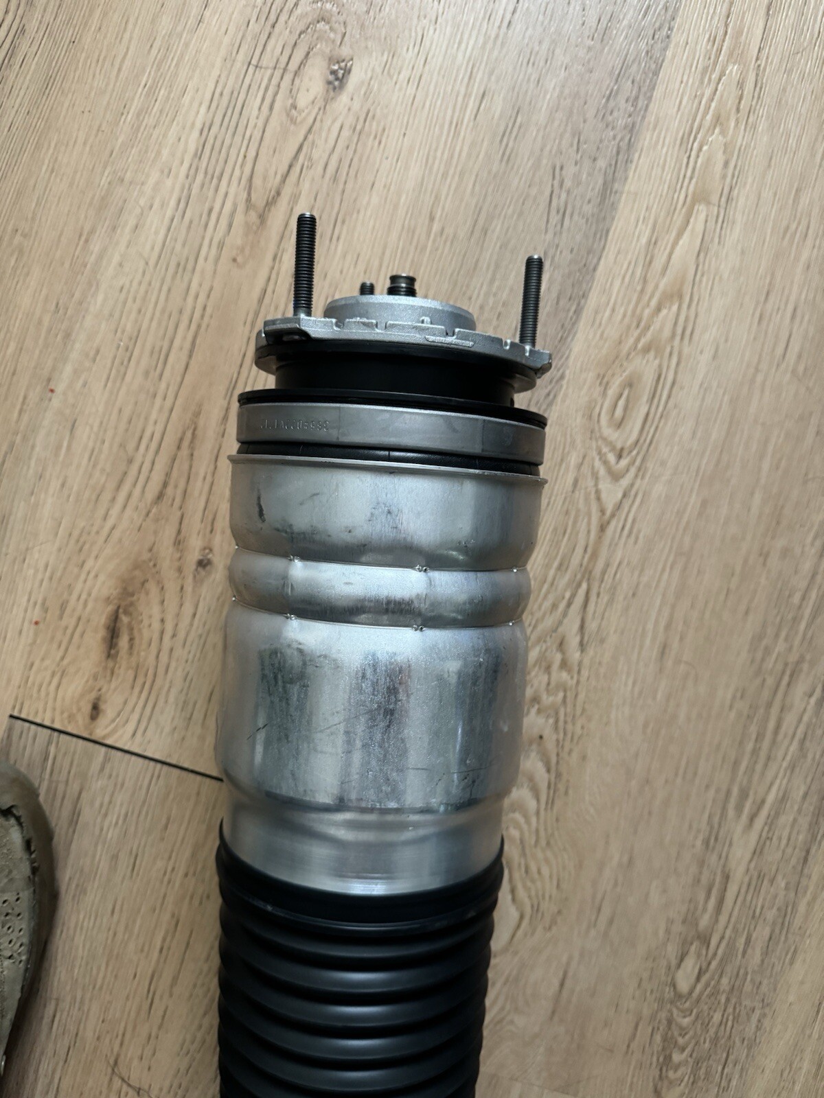 2023 MASERATI GRANTURISMO LEFT FRONT SHOCK ABSORBER AIR SUSPENSION 06703090150