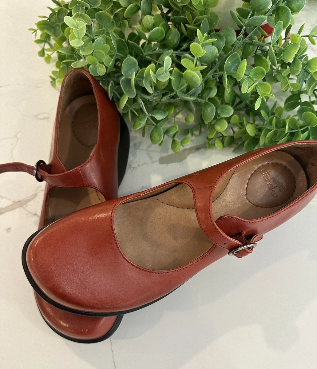 Shoes like best sale dansko