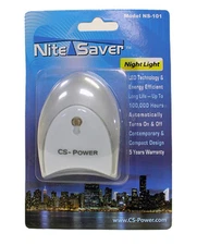 Single Nite Saver New Modern Style LED Night Light By CS Power - White