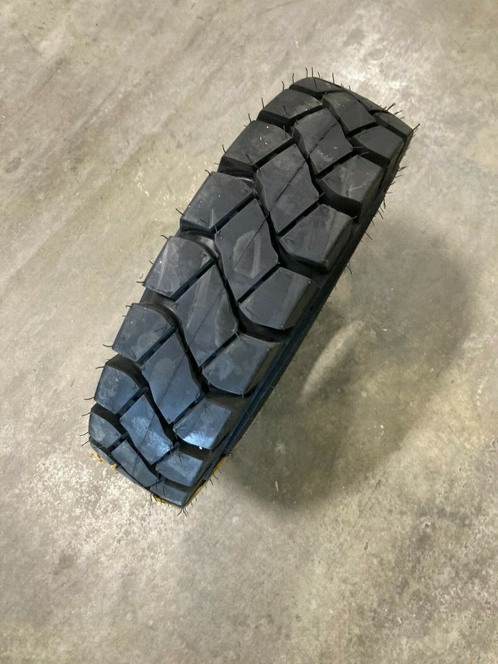 New Tire Tube 7 00 12 Samson Forklift 14 Ply TT 7 00 12 Industrial New tire tube 7 00 12 samson forklift 14 ply tt 7 00 12 industrial