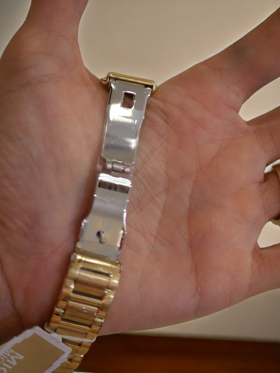 NEW Michael Kors Women 