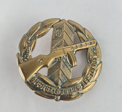 DDR Leistungsabzeichen der Deutschen Grenzpolizei DGP Grenztruppen