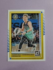 Courtney Vandersloot 2025 Panini Donruss WNBA Basketball Card # 34 K0790
