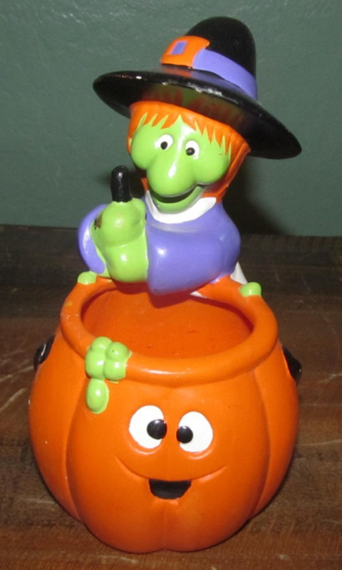 HALLOWEEN WITCH Votive Candleholder Witch with Pumpkin Cauldron 6” X 5”