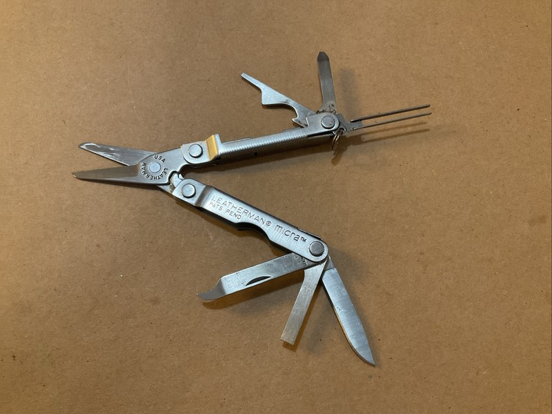Leatherman Micra Multi-Tool, Knife, Sharp Working Scissors, Stainless