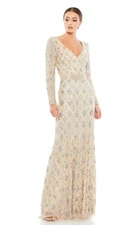 New Mac Duggal Nude Long Sleeve Sequin Embellished Trumpet Gown Sz 8 $598 Formal