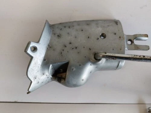 1969 1970 Ford Mustang Cougar suportes de para-sol conversíveis C9ZB-7604122-C - Imagem 2 de 4