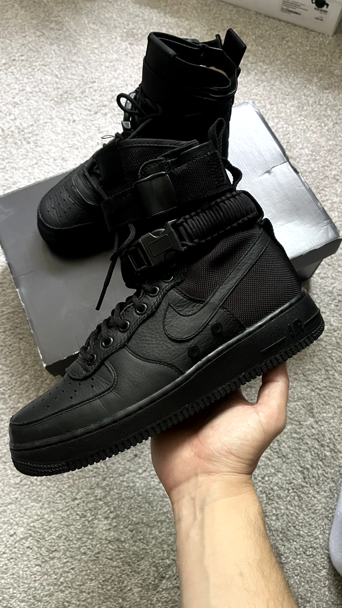 nike sf triple black