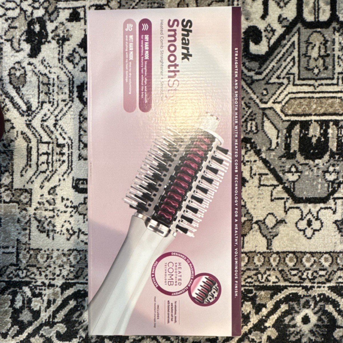 Shark SmoothStyle Hot Brush and Smoothing Comb review Shark SmoothStyle Heated Comb Straightener - Pink/White main image 2