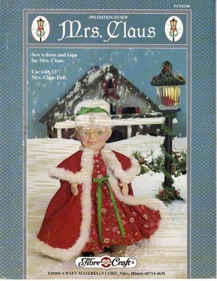 VGT 1993  FIBRE CRAFT MRS.CLAUS DRESS AND CAPE SEWING UNCUT