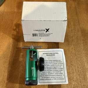 Lightning Products Mini Oxygen Regulator LXO2R-M 0-15LPM 50PSI CGA870