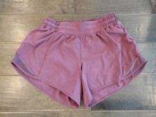 LULULEMON Women's Hotty Hot MR Mid Rise dusty rose pink 4" shorts - 6