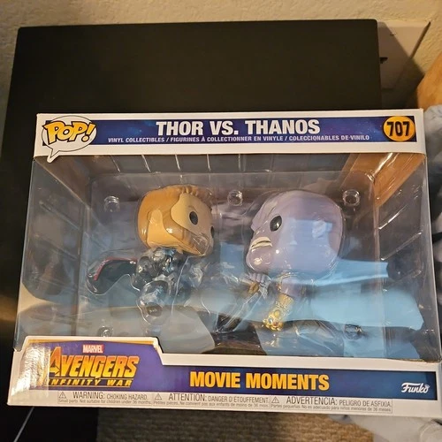 Funko POP! Marvel Avengers: Infinity War Thor vs Thanos #707 Vinyl Figure DAMAGE