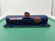 Atlas O 8k Gallon Tank Car  - Missing Trucks & Couplers- 76 Union