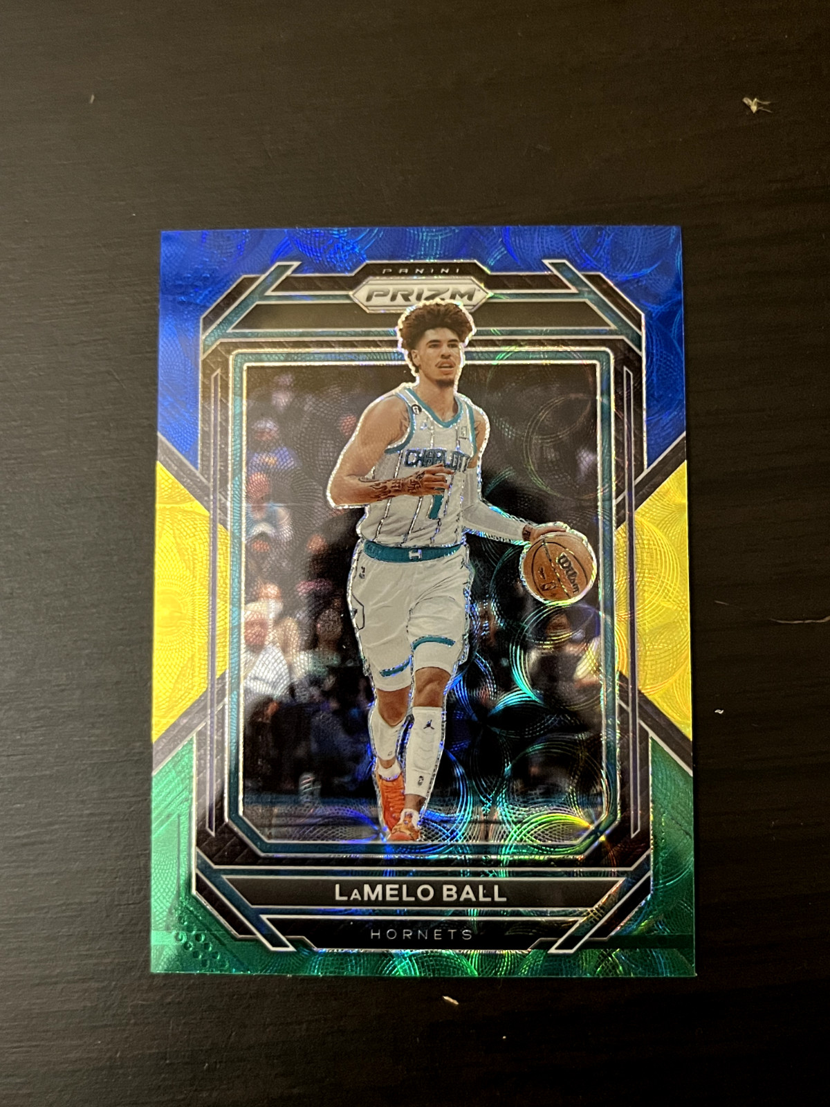 LaMelo Ball 2022-23 Prizm Choice Blue Yellow Green #150 Charlotte Hornets SP