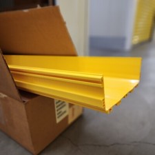 4 NEW FGS-MSHS-F COMMSCOPE FIBERGUIDE 4" H X 12" X 6' HORIZ STRAIGHT YELLOW