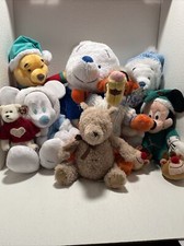 Disney Store Exclusive plush-Lot of 8-Winter White/Christmas w/ 18" Pooh