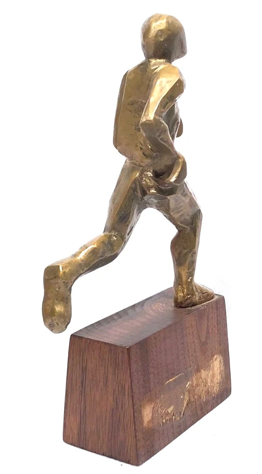 J R 1993 BRONCE BRUTALISTA ABSTRACTO MODERNISTA FIGURA CORREDORA ESCULTURA BASE DE MADERA  Foto 3 de 4