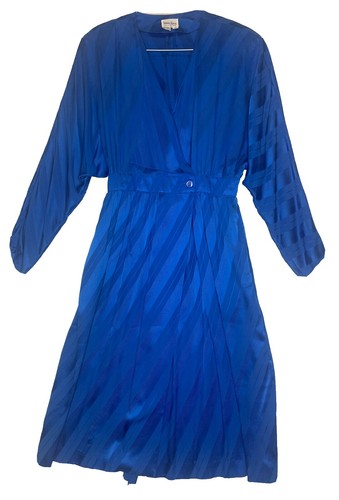 Vintage Neiman Marcus Gold Lame Pleated Sleeve Dress | eBay Vintage Neiman Marcus Gold Lame Pleated Sleeve Dress | eBay