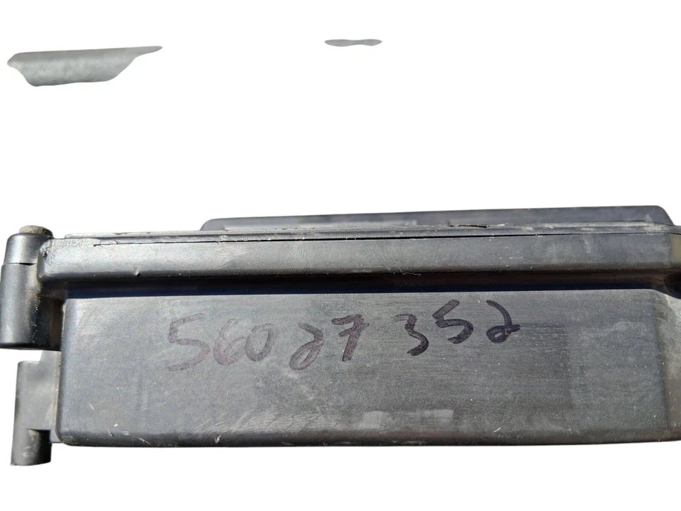 Módulo de controle de motor Plug & Play 1993 Jeep Grand Cherokee 2.5L MT ECU 56027352 - Imagem 3 de 4