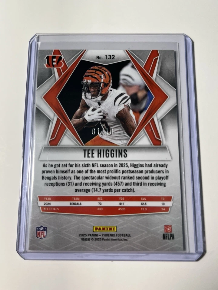 2025 Panini Phoenix - Tee Higgins #132 Gold /10 - Image 2 of 2