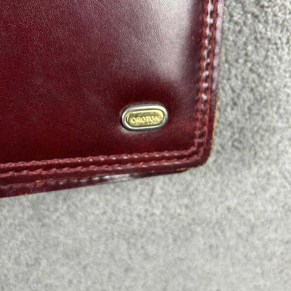 Oroton Women’s Vintage Shoulder Bag Burgundy Leather Crossbody Made in Italy - Image 3 of 4