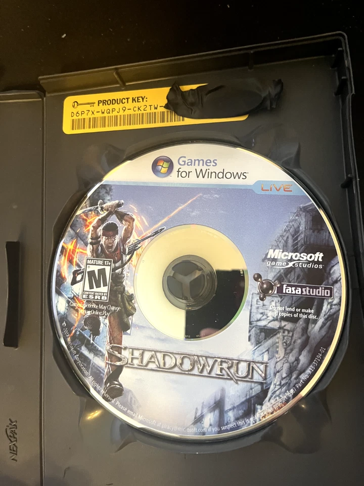 Shadowrun - PC CD Game Windows Vista (2007) - CIB w/ Manual - Image 3 of 4