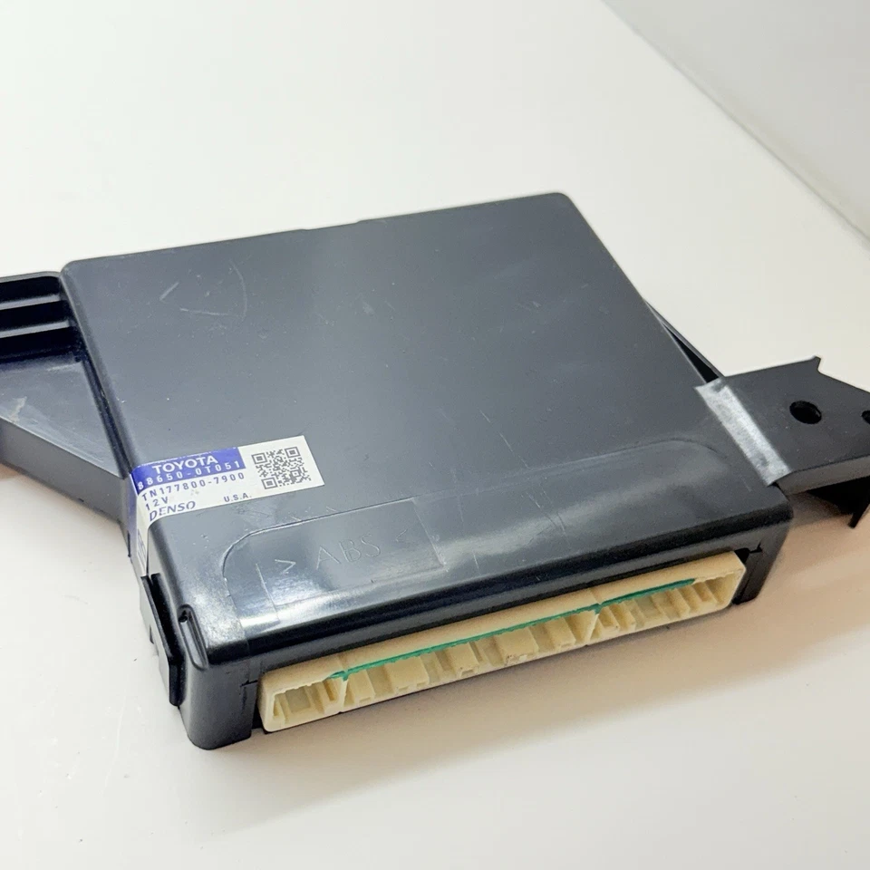 2016 TOYOTA VENZA AC CLIMATE AMPLIFIER MODULE 88650-0T051 OEM Foto 3 de 4