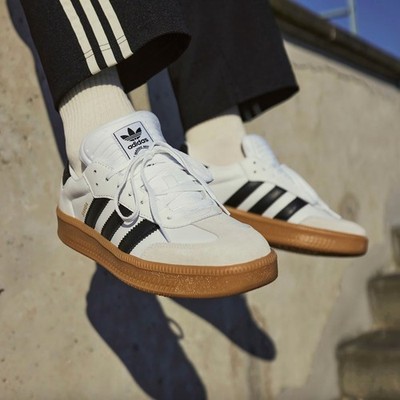 NWT Adidas Men's Samba XLG Sneakers Cloud White Core Black Gum IE1377