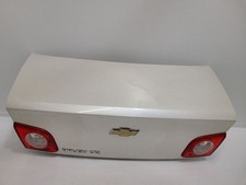 2008-2012 Chevrolet Malibu Trunk Hatch Tailgate Without Spoiler White 2008-2012 Chevrolet Malibu Trunk Hatch Tailgate Without Spoiler White