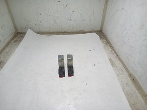 Lot of 2 Schneider Electric RXM2LB2BD & RXZE1M2C BASE (J3A)