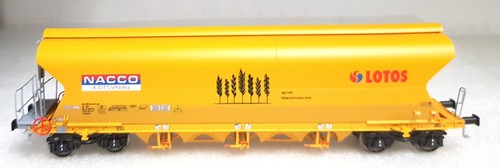 NME 511641, Getreidewagen Tagnpps 101 m³, "NACCO-LOTOS",  Ep. VI, H0, NEU&OVP | Zustand: Neu