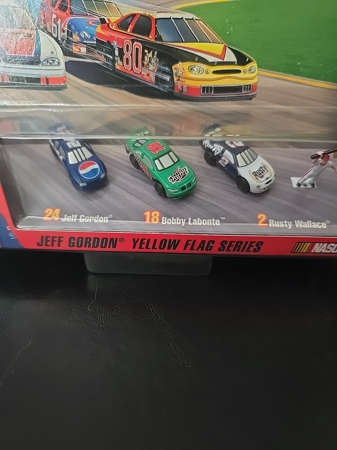 Picture 2 of 4