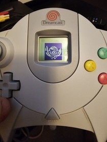 SEGA Dreamcast Console w/ 4 controllers and 4 VMUs - System Tested & Works READ