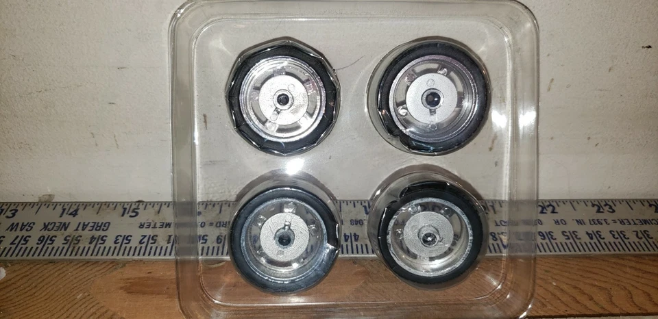 1:18  GMP STREET FIGHTER BILLET WHEELS - DARK GREY SPOKES - 18967- SALE PRICE - Image 2 of 4