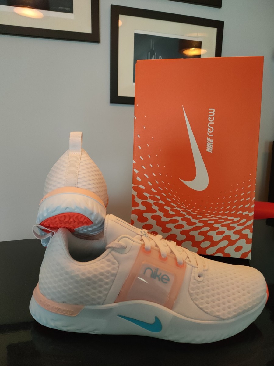 nike performance tr10