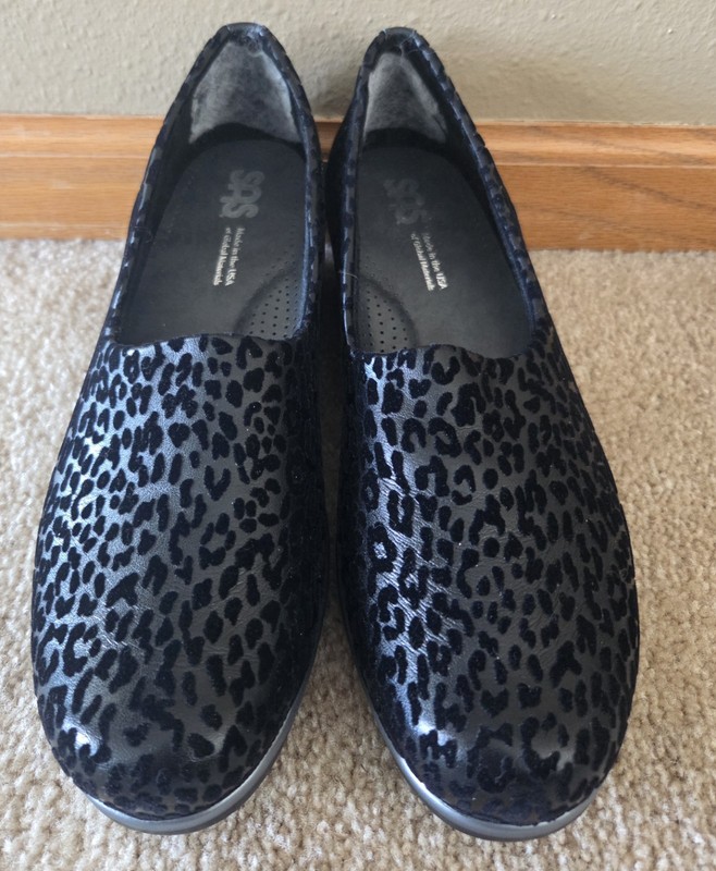 SAS Bliss Loafer Womens 10 M Black Leopard Velvet Wedge Cushioned Comfort