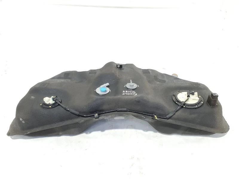 2009 2016 Hyundai Genesis OEM Fuel Tank 3.8L Coupe With Pump - Image 2 of 4